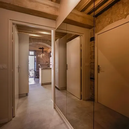 Le Balcon Perriere I - Charming With Direct View Of The Thiou Lejlighed